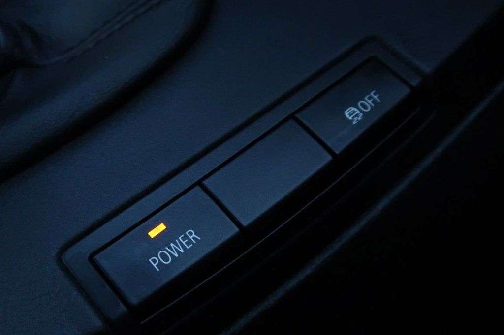 2012 BMW M3 2012 BMW M3