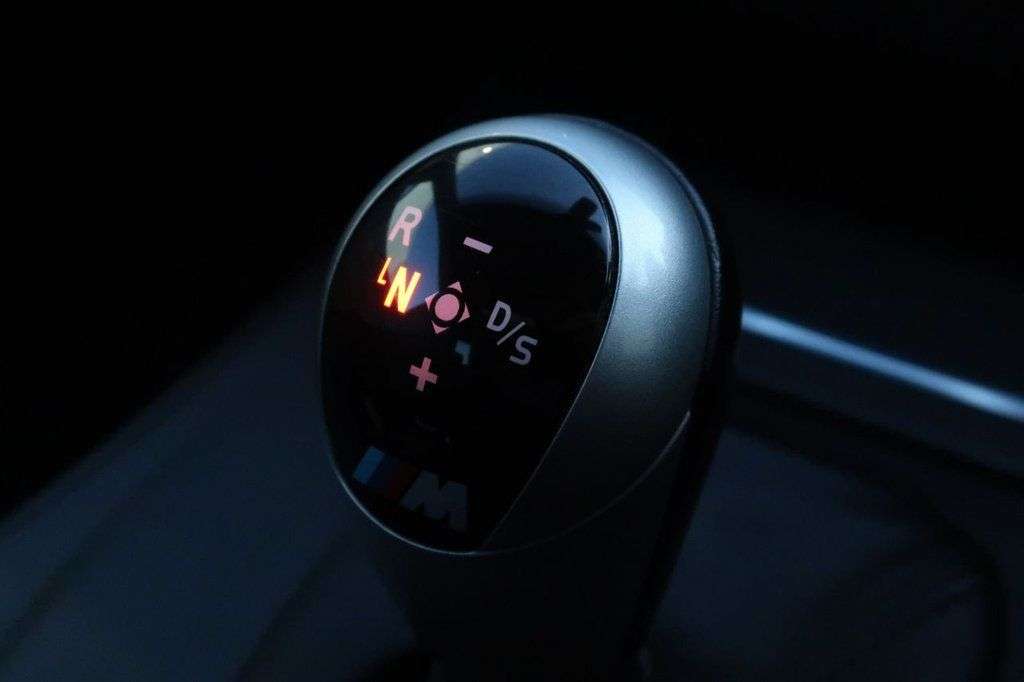 2012 BMW M3 2012 BMW M3