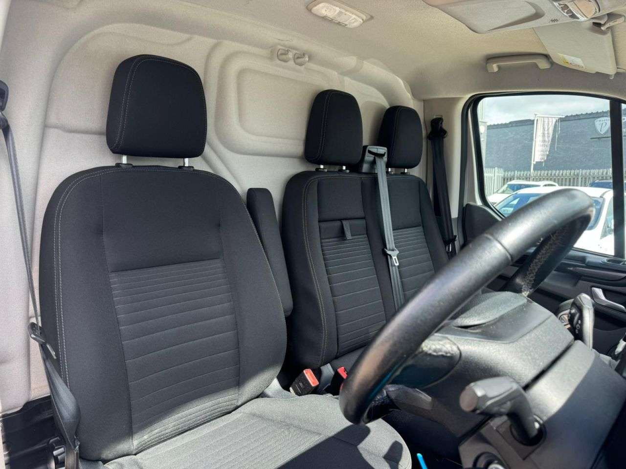 A 2021 FORD TRANSIT CUSTOM 2.0 280 EcoBlue Limited Panel Van 5dr Diesel Auto L1 H1 Euro 6 (s/s) (130 p A 2021 FORD TRANSIT CUSTOM 2.0 280 EcoBlue Limited Panel Van 5dr Diesel Auto L1 H1 Euro 6 (s/s) (130 p