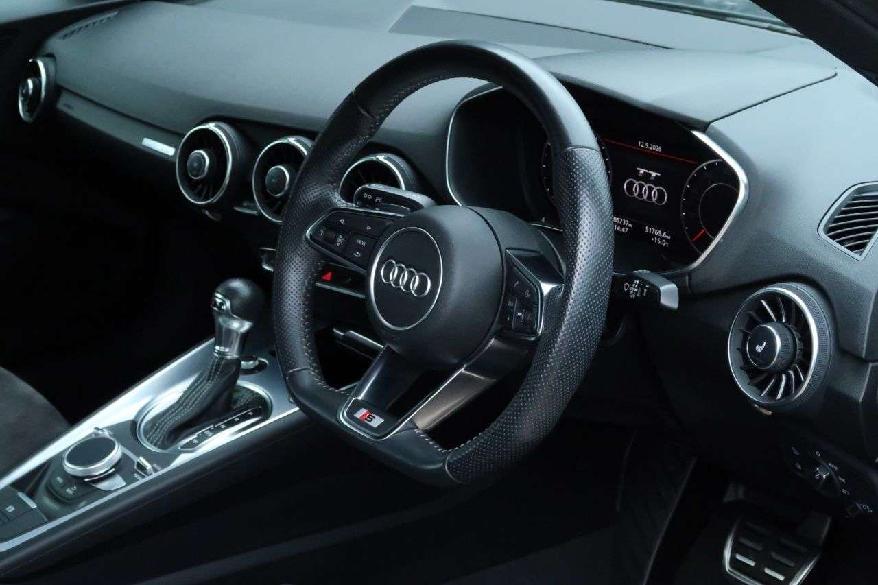 A 2019 AUDI TT 2.0 TFSI 40 S line Coupe 3dr Petrol S Tronic Euro 6 (s/s) (197 ps) FINANCE+ A 2019 AUDI TT 2.0 TFSI 40 S line Coupe 3dr Petrol S Tronic Euro 6 (s/s) (197 ps) FINANCE+