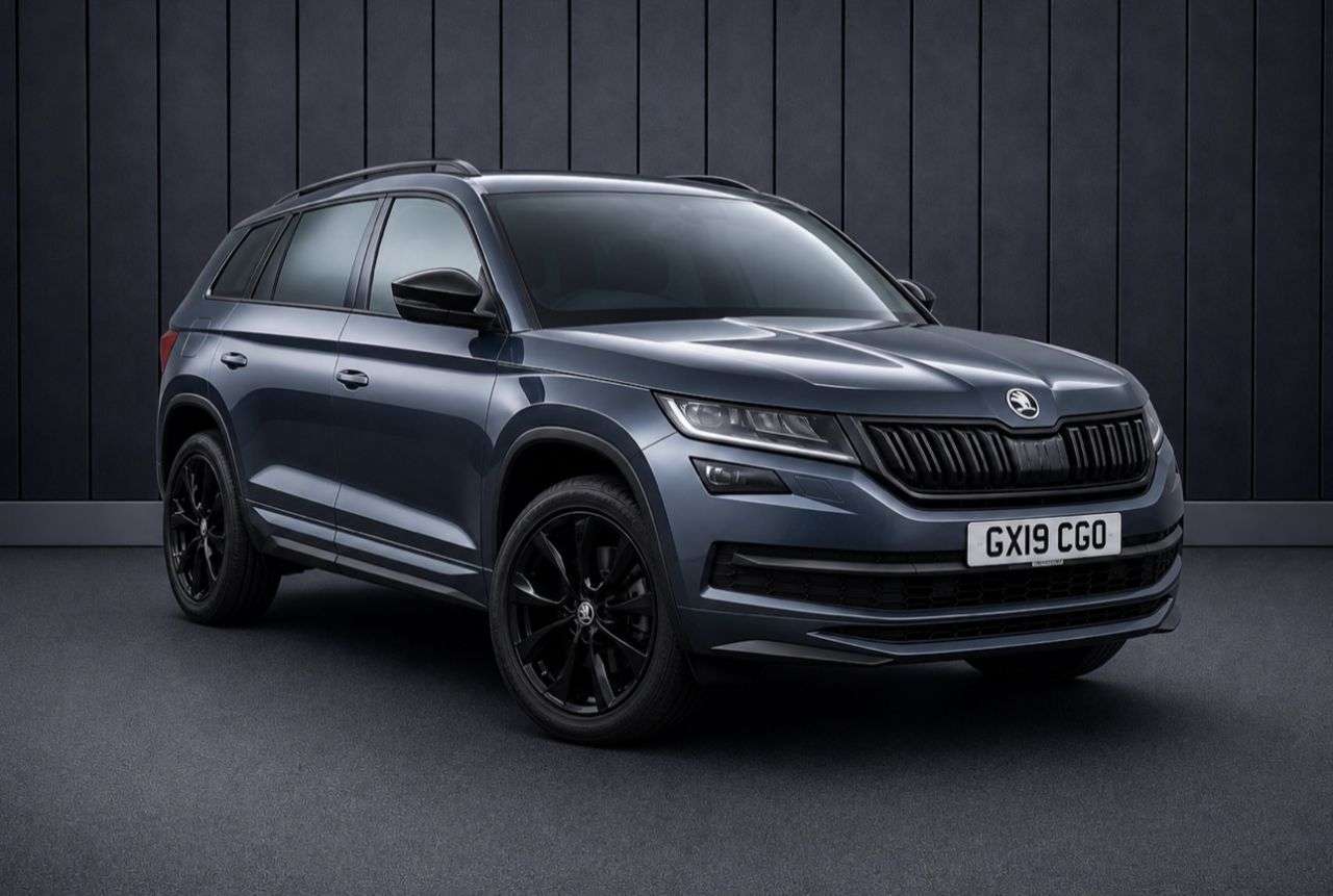 A 2019 SKODA KODIAQ 2.0 TDI SportLine SUV 5dr Diesel DSG 4WD Euro 6 (s/s) (7 Seat) (190 ps) FIN A 2019 SKODA KODIAQ 2.0 TDI SportLine SUV 5dr Diesel DSG 4WD Euro 6 (s/s) (7 Seat) (190 ps) FIN