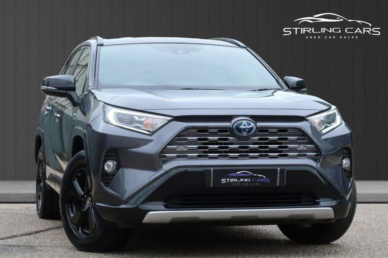 A 2020 TOYOTA RAV4 2.5 VVT-h Dynamic SUV 5dr Petrol Hybrid CVT 4WD Euro 6 (s/s) (222 ps) FINAN A 2020 TOYOTA RAV4 2.5 VVT-h Dynamic SUV 5dr Petrol Hybrid CVT 4WD Euro 6 (s/s) (222 ps) FINAN