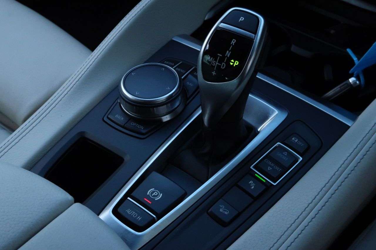 2016 BMW X6 2016 BMW X6