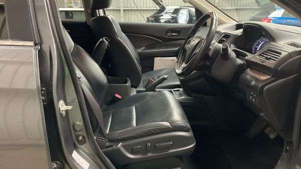 A 2016 HONDA CR-V 1.6 i-DTEC EX SUV 5dr Diesel Auto 4WD Euro 6 (160 ps) FINANCE+WARRANTY+SERV A 2016 HONDA CR-V 1.6 i-DTEC EX SUV 5dr Diesel Auto 4WD Euro 6 (160 ps) FINANCE+WARRANTY+SERV