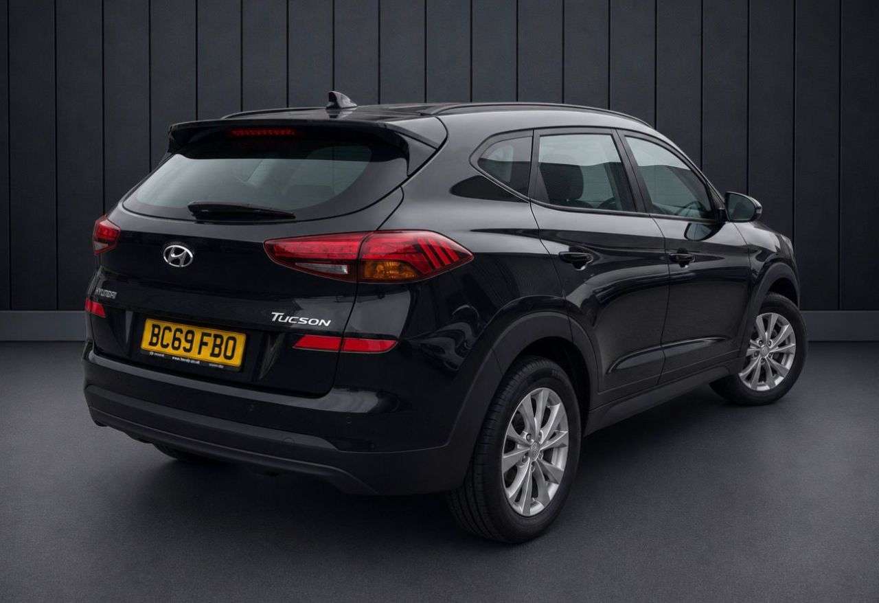 A 2020 HYUNDAI TUCSON 1.6 GDi SE Nav SUV 5dr Petrol Manual Euro 6 (s/s) (132 ps) A 2020 HYUNDAI TUCSON 1.6 GDi SE Nav SUV 5dr Petrol Manual Euro 6 (s/s) (132 ps)