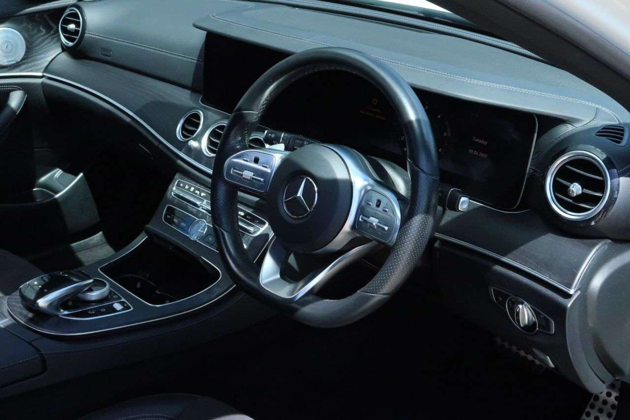 A 2020 MERCEDES E CLASS E 300 D AMG LINE NIGHT EDITION PREMIUM PLUS A 2020 MERCEDES E CLASS E 300 D AMG LINE NIGHT EDITION PREMIUM PLUS