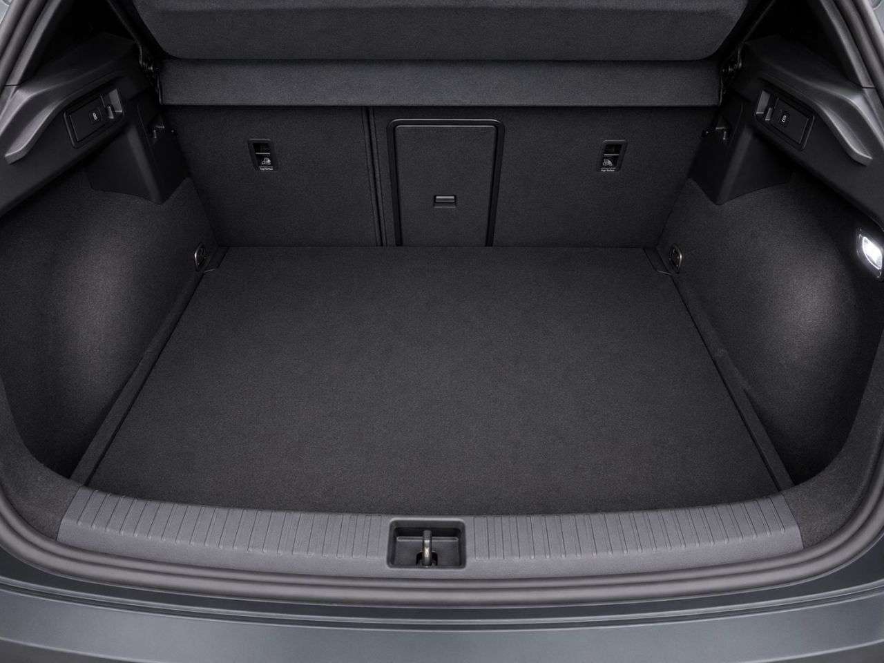 2021 CUPRA FORMENTOR 2021 CUPRA FORMENTOR