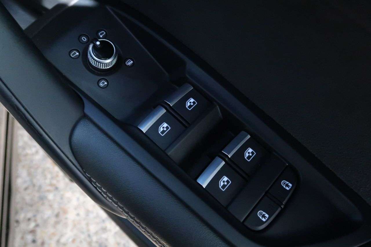 2021 AUDI SQ5 2021 AUDI SQ5