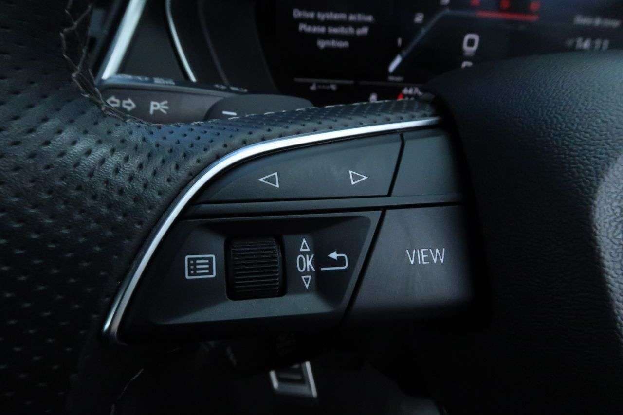 2021 AUDI SQ5 2021 AUDI SQ5