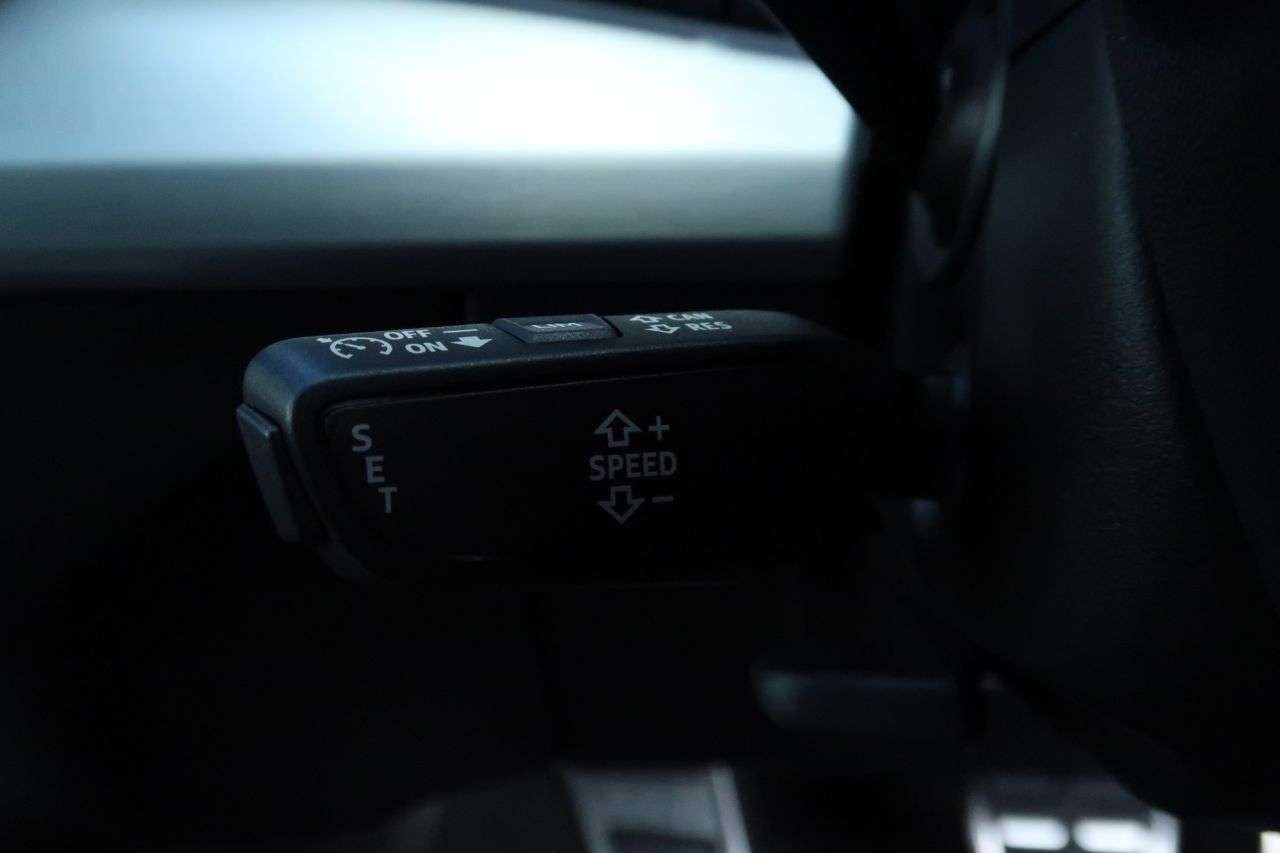 2021 AUDI SQ5 2021 AUDI SQ5