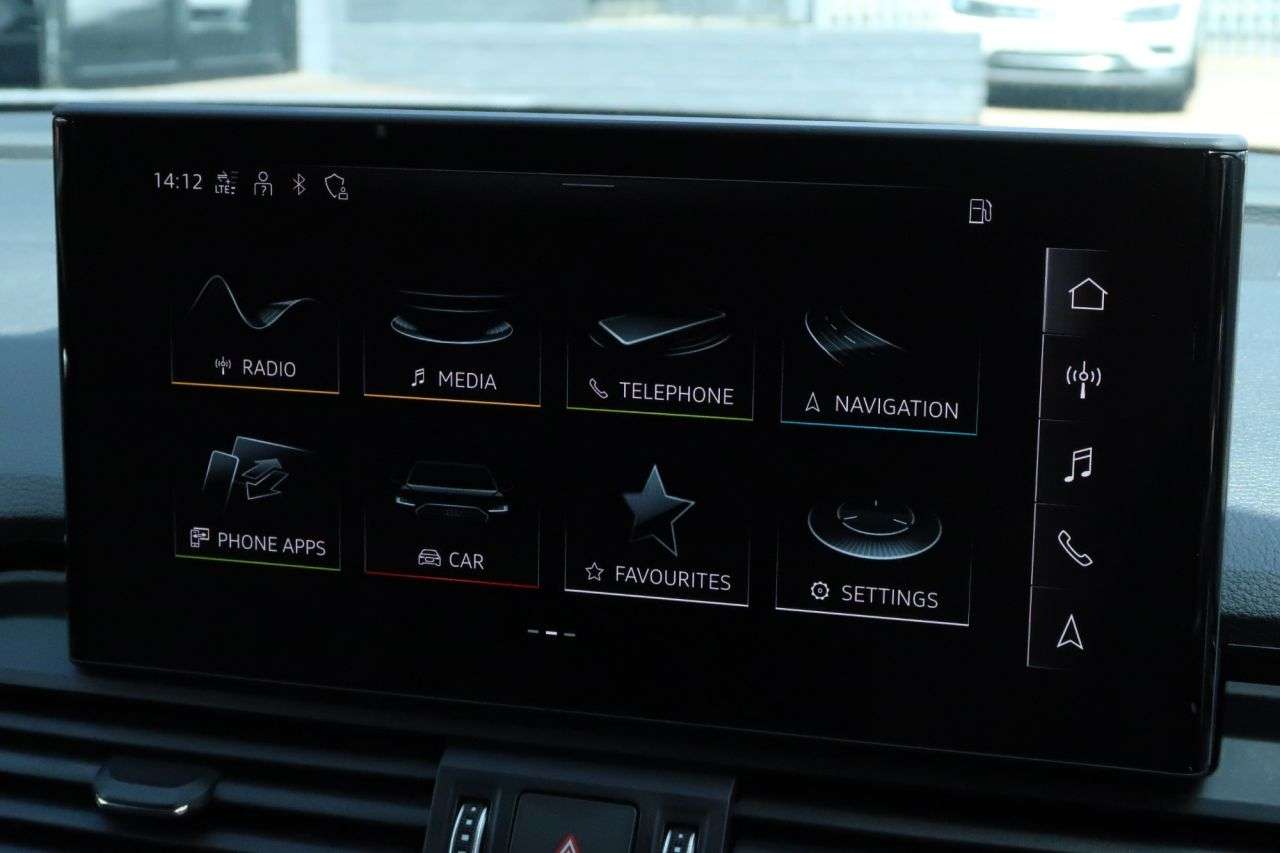 2021 AUDI SQ5 2021 AUDI SQ5