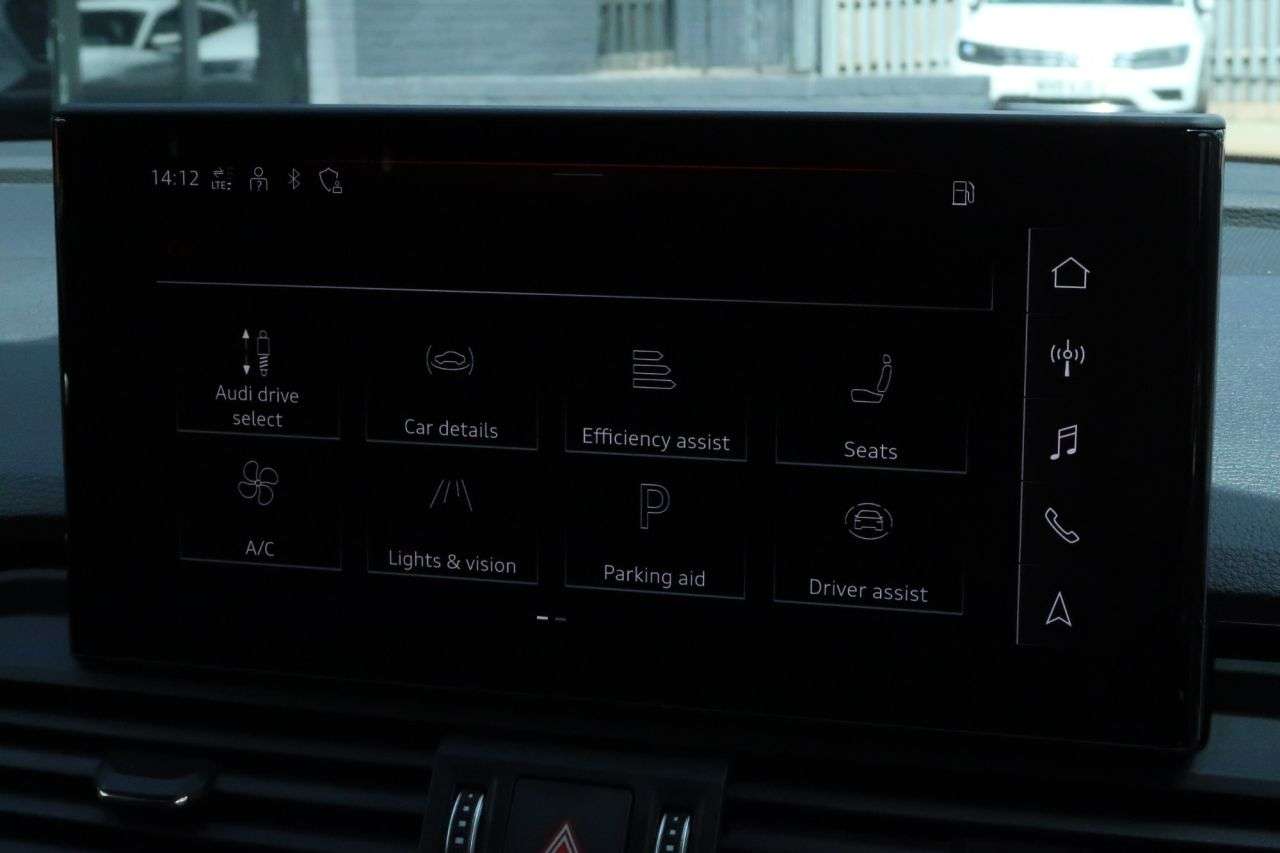 2021 AUDI SQ5 2021 AUDI SQ5