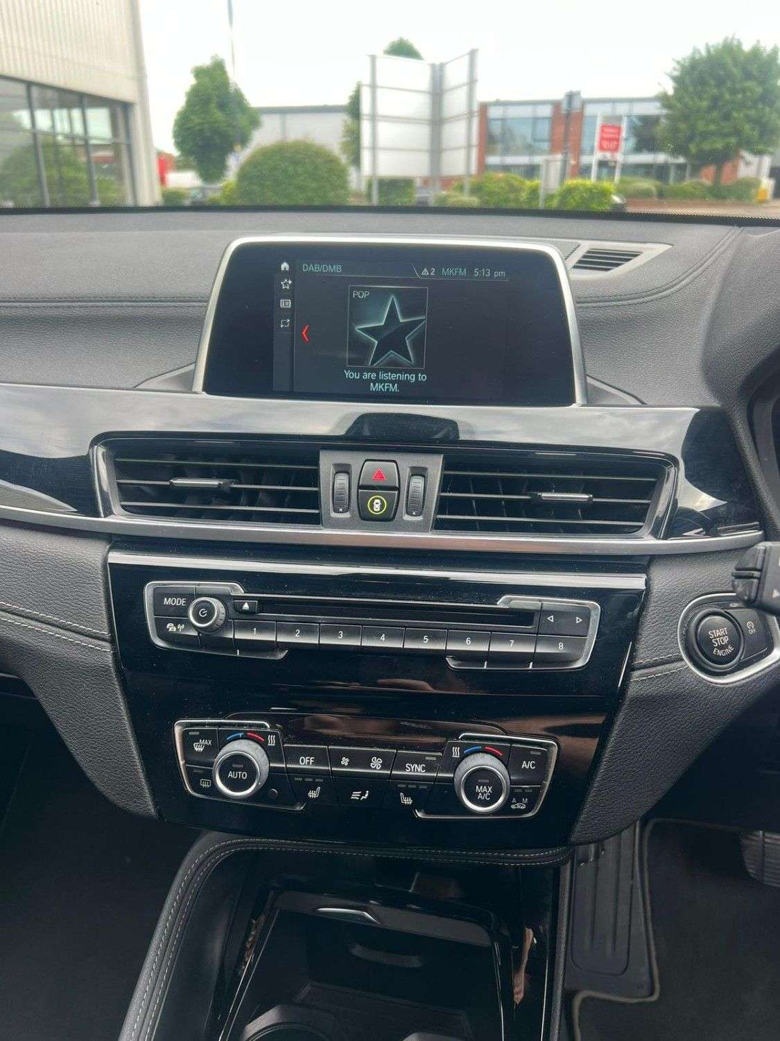 A 2018 BMW X2 2.0 20i M Sport X SUV 5dr Petrol DCT sDrive Euro 6 (s/s) (192 ps) A 2018 BMW X2 2.0 20i M Sport X SUV 5dr Petrol DCT sDrive Euro 6 (s/s) (192 ps)