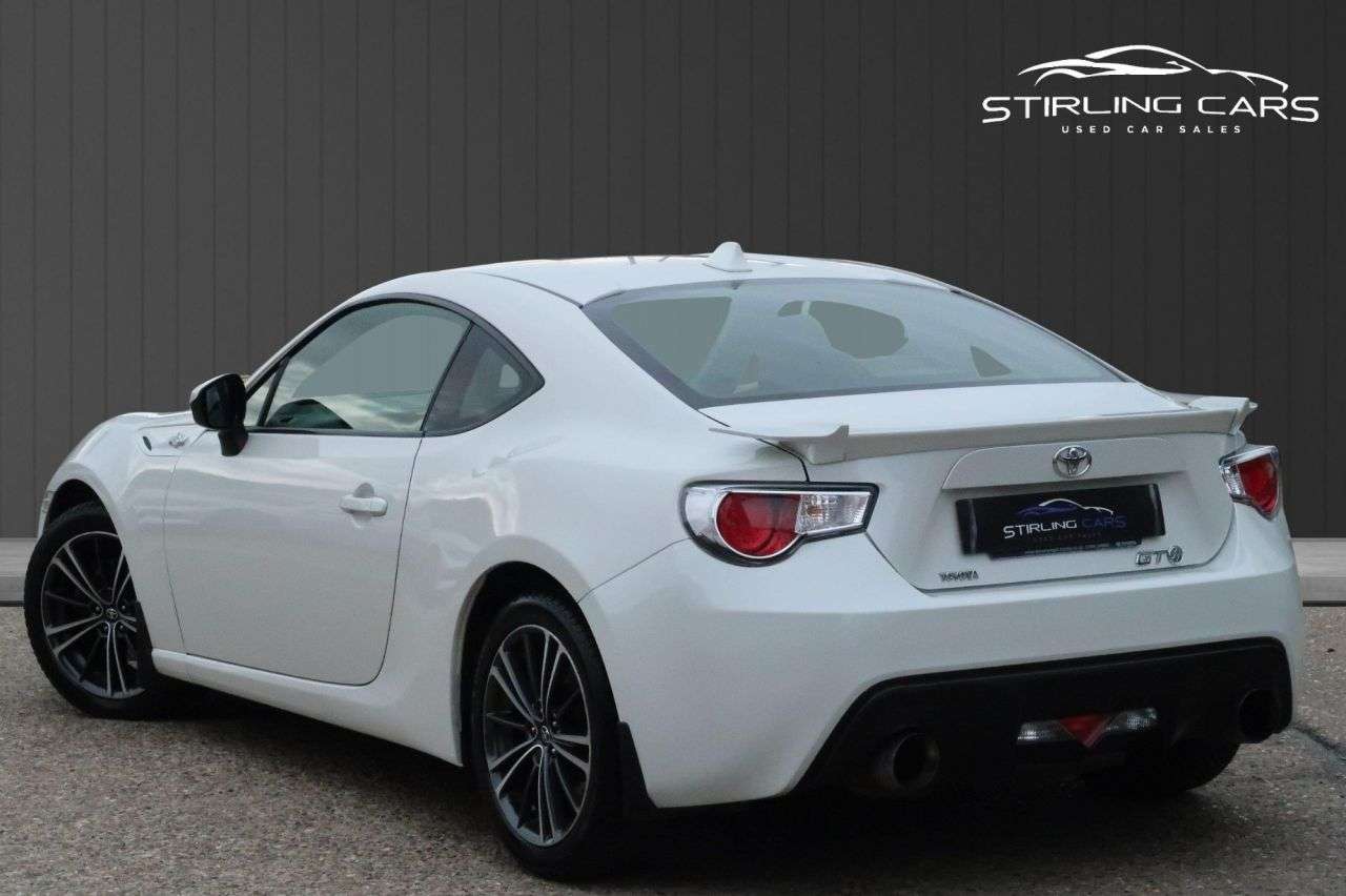 A 2014 TOYOTA GT86 2.0 Boxer D-4S Coupe 2dr Petrol Manual Euro 5 (200 ps) FINANCE+WARRANTY+SER A 2014 TOYOTA GT86 2.0 Boxer D-4S Coupe 2dr Petrol Manual Euro 5 (200 ps) FINANCE+WARRANTY+SER