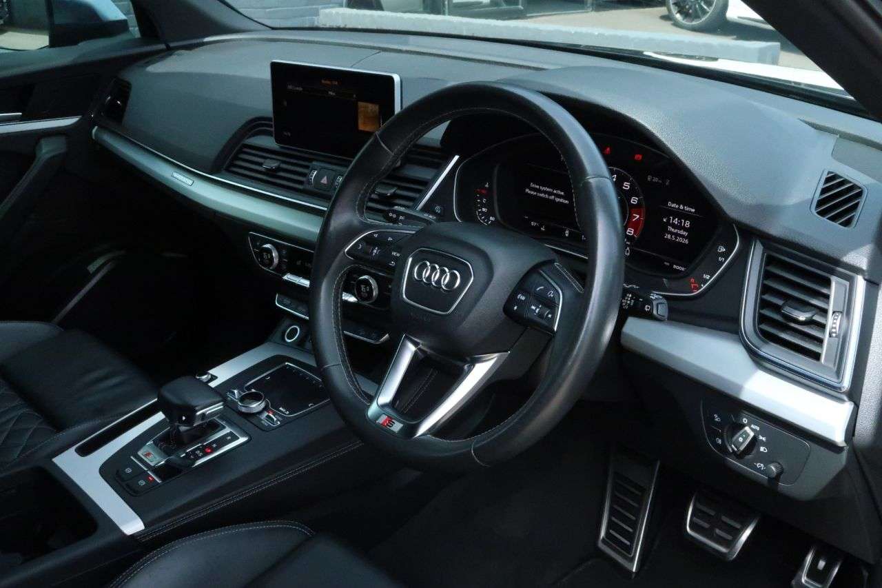 A 2019 AUDI SQ5 3.0 TFSI V6 SUV 5dr Petrol Tiptronic quattro Euro 6 (s/s) (354 ps) FINANCE+ A 2019 AUDI SQ5 3.0 TFSI V6 SUV 5dr Petrol Tiptronic quattro Euro 6 (s/s) (354 ps) FINANCE+