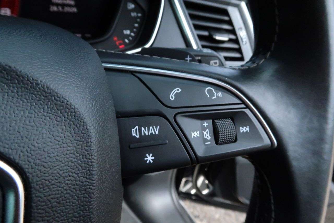2019 AUDI SQ5 2019 AUDI SQ5