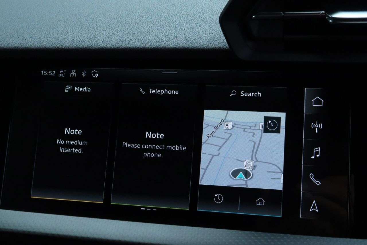 2022 AUDI RS3 2022 AUDI RS3