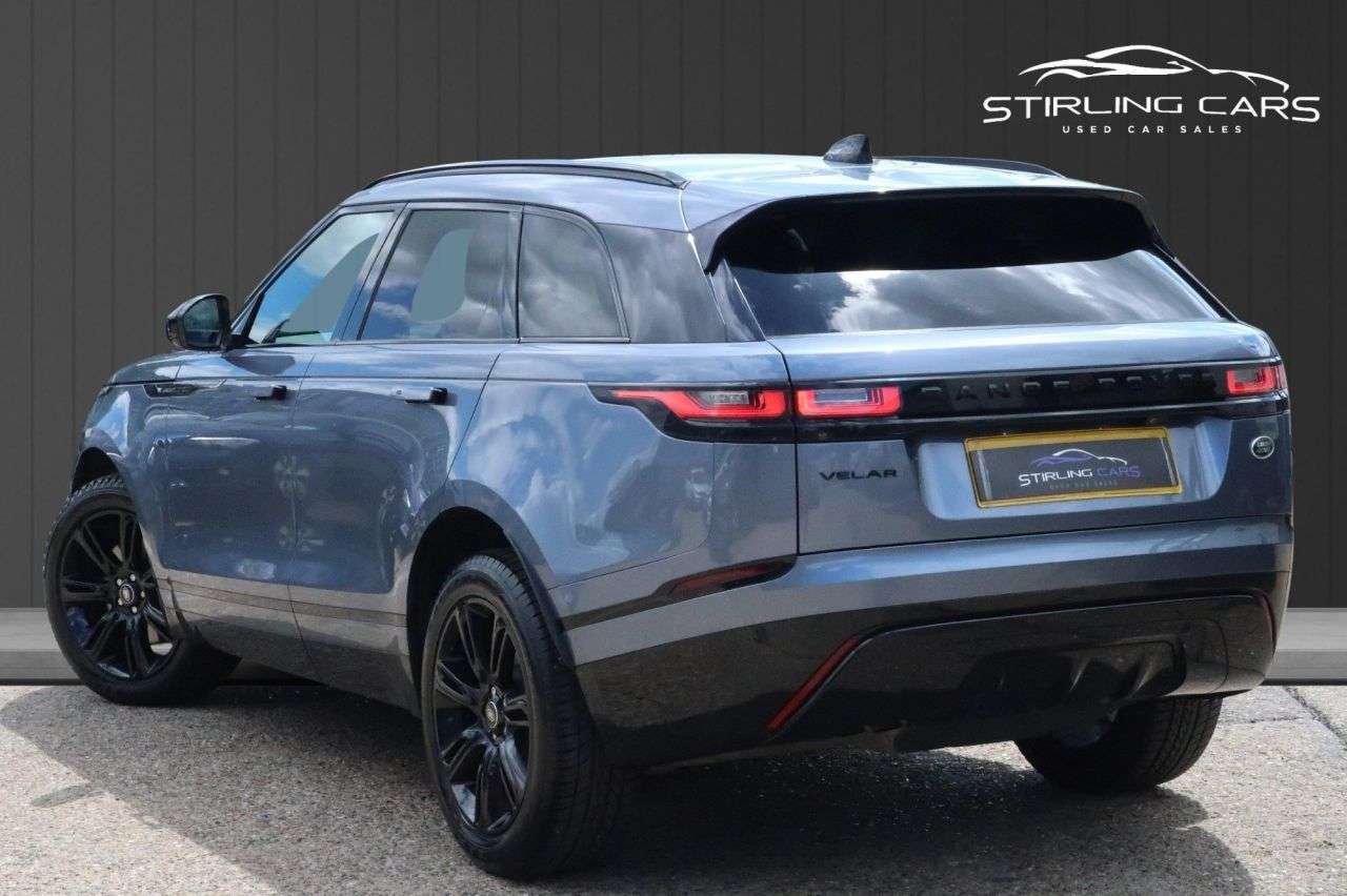 A 2022 LAND ROVER RANGE ROVER VELAR 2.0 D200 MHEV R-Dynamic SE SUV 5dr Diesel Auto 4WD Euro 6 (s/s) (204 ps) FI A 2022 LAND ROVER RANGE ROVER VELAR 2.0 D200 MHEV R-Dynamic SE SUV 5dr Diesel Auto 4WD Euro 6 (s/s) (204 ps) FI