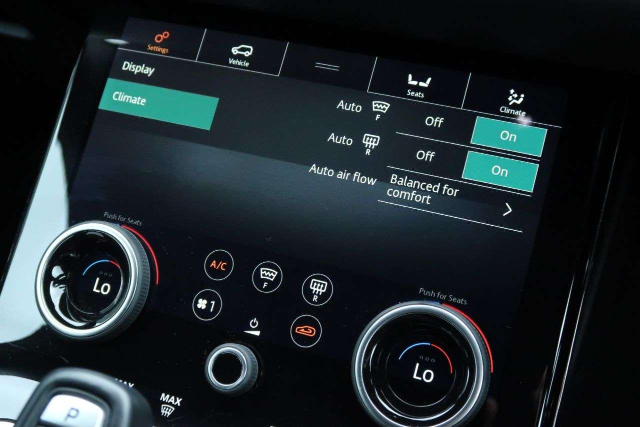 2020 LAND ROVER RANGE ROVER EVOQUE 2020 LAND ROVER RANGE ROVER EVOQUE