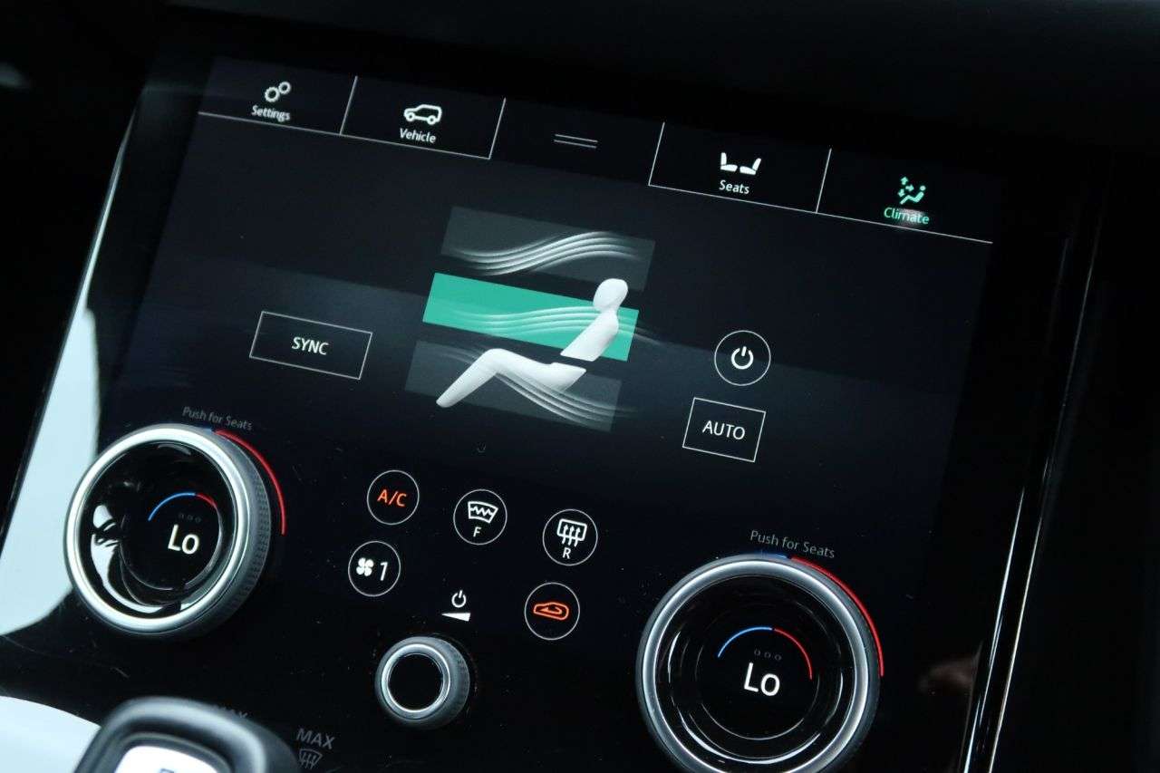 2020 LAND ROVER RANGE ROVER EVOQUE 2020 LAND ROVER RANGE ROVER EVOQUE