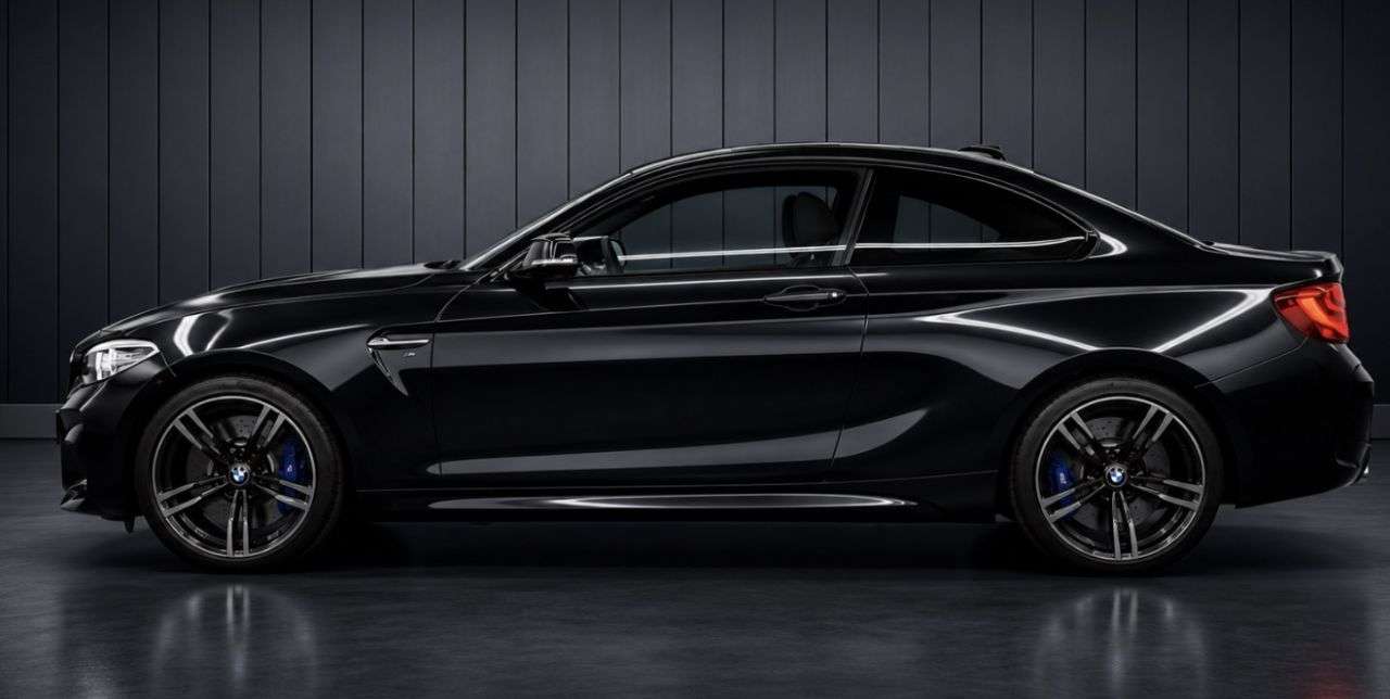 A 2017 BMW M2 3.0i Coupe 2dr Petrol DCT Euro 6 (s/s) (370 ps) FINANCE+WARRANTY+SERVICE A 2017 BMW M2 3.0i Coupe 2dr Petrol DCT Euro 6 (s/s) (370 ps) FINANCE+WARRANTY+SERVICE
