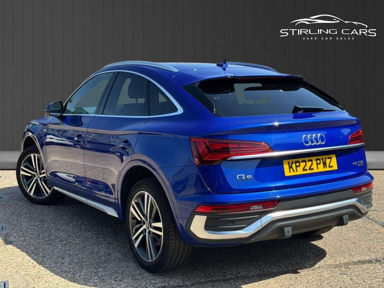 A 2022 AUDI Q5 2.0 TFSI 45 S line Sportback 5dr Petrol S Tronic quattro Euro 6 (s/s) (265 A 2022 AUDI Q5 2.0 TFSI 45 S line Sportback 5dr Petrol S Tronic quattro Euro 6 (s/s) (265