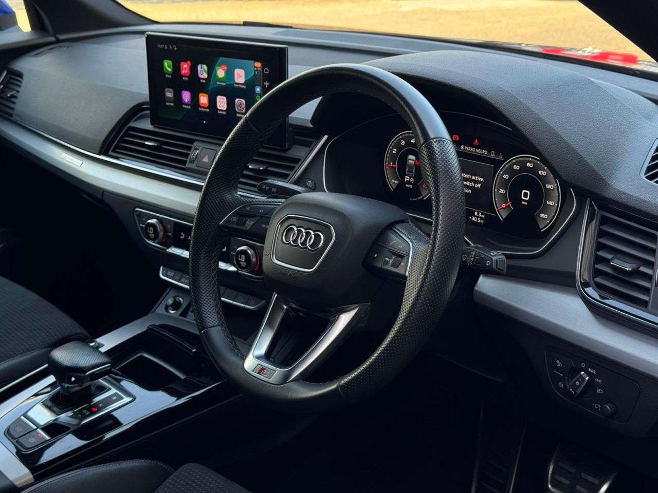 A 2022 AUDI Q5 2.0 TFSI 45 S line Sportback 5dr Petrol S Tronic quattro Euro 6 (s/s) (265 A 2022 AUDI Q5 2.0 TFSI 45 S line Sportback 5dr Petrol S Tronic quattro Euro 6 (s/s) (265