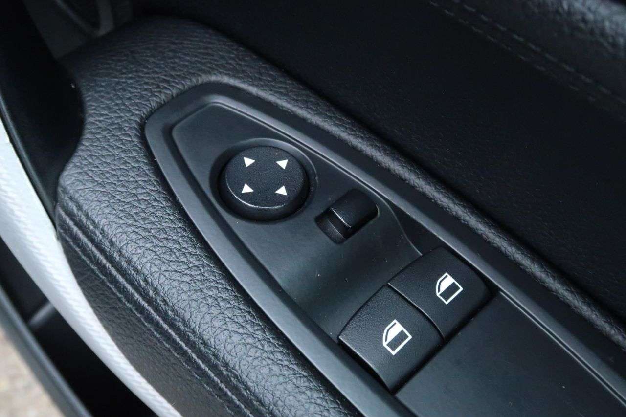 2017 BMW 1 SERIES 2017 BMW 1 SERIES