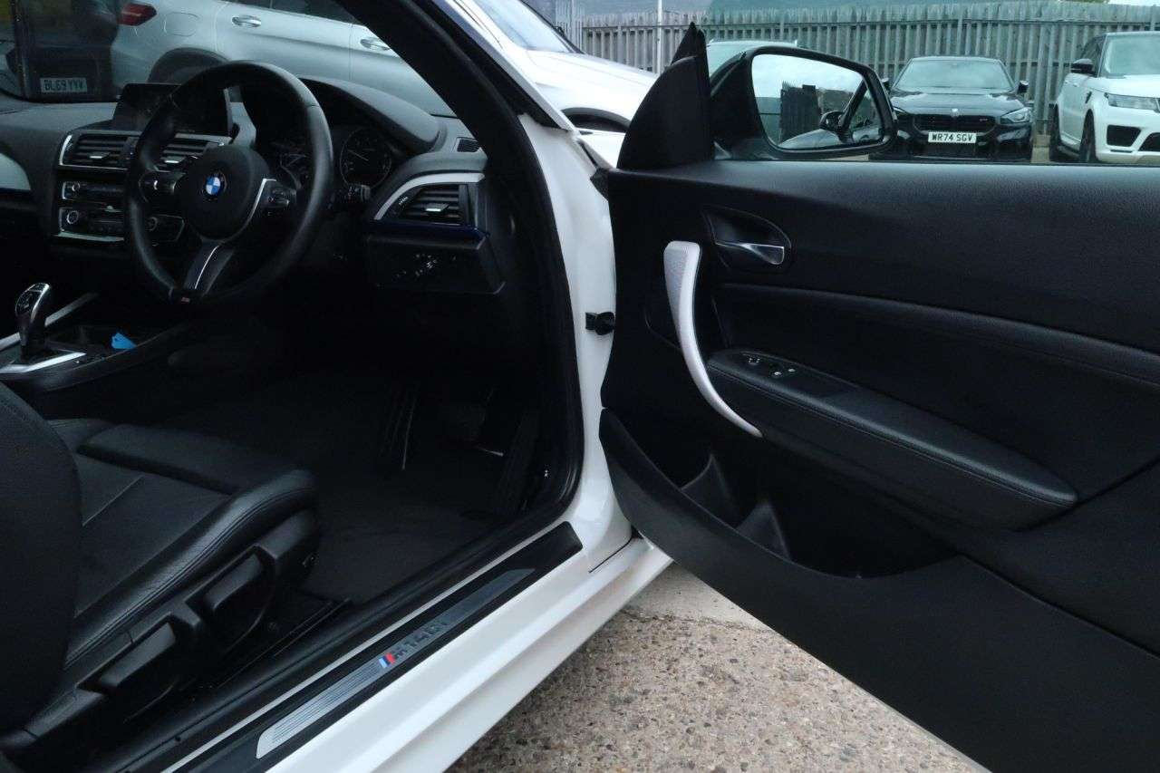 2017 BMW 1 SERIES 2017 BMW 1 SERIES