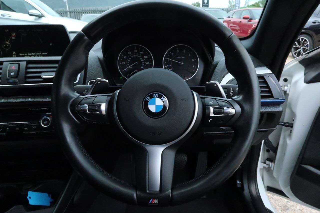 2017 BMW 1 SERIES 2017 BMW 1 SERIES