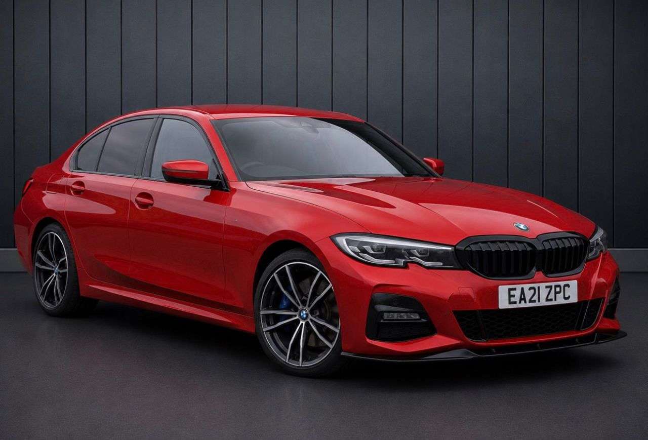 A 2021 BMW 3 SERIES 2.0 330e 12kWh M Sport Saloon 4dr Petrol Plug-in Hybrid Auto Euro 6 (s/s) ( A 2021 BMW 3 SERIES 2.0 330e 12kWh M Sport Saloon 4dr Petrol Plug-in Hybrid Auto Euro 6 (s/s) (