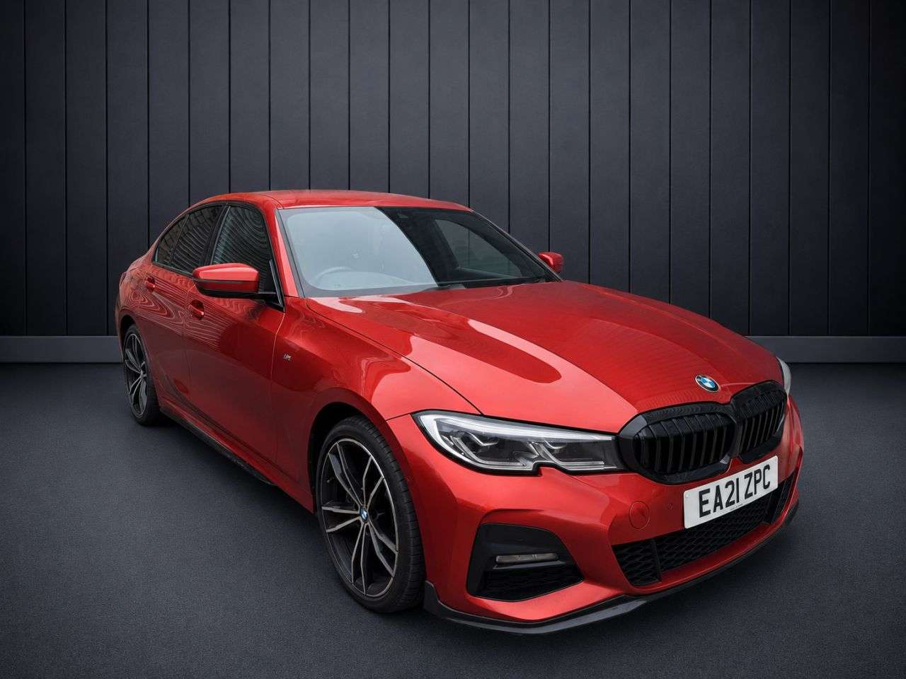 A 2021 BMW 3 SERIES 2.0 330e 12kWh M Sport Saloon 4dr Petrol Plug-in Hybrid Auto Euro 6 (s/s) ( A 2021 BMW 3 SERIES 2.0 330e 12kWh M Sport Saloon 4dr Petrol Plug-in Hybrid Auto Euro 6 (s/s) (