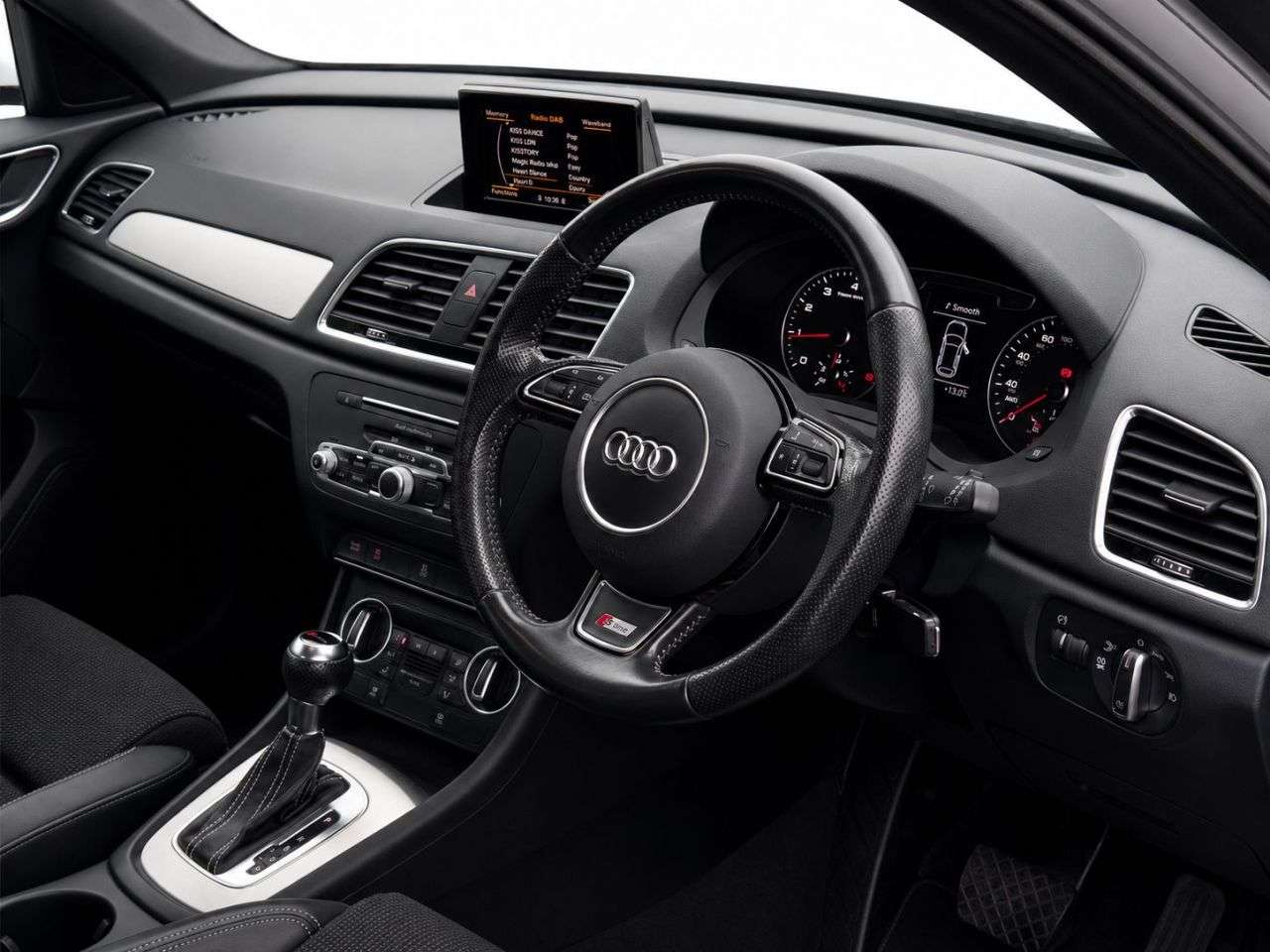 2015 AUDI Q3 2015 AUDI Q3