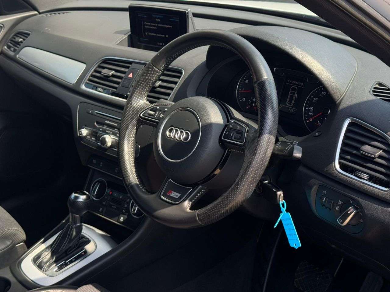 A 2015 AUDI Q3 1.4 TFSI CoD S line SUV 5dr Petrol S Tronic Euro 6 (s/s) (150 ps) FINANCE+W A 2015 AUDI Q3 1.4 TFSI CoD S line SUV 5dr Petrol S Tronic Euro 6 (s/s) (150 ps) FINANCE+W