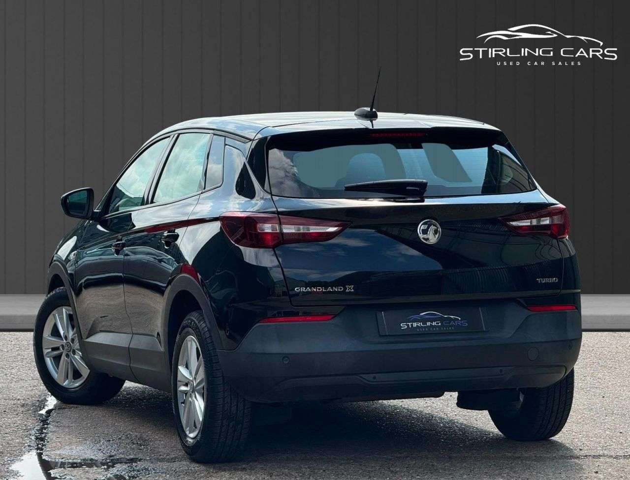 A 2018 VAUXHALL GRANDLAND X 1.2 Turbo SE SUV 5dr Petrol Manual Euro 6 (s/s) (130 ps) FINANCE+WARRANTY+S A 2018 VAUXHALL GRANDLAND X 1.2 Turbo SE SUV 5dr Petrol Manual Euro 6 (s/s) (130 ps) FINANCE+WARRANTY+S