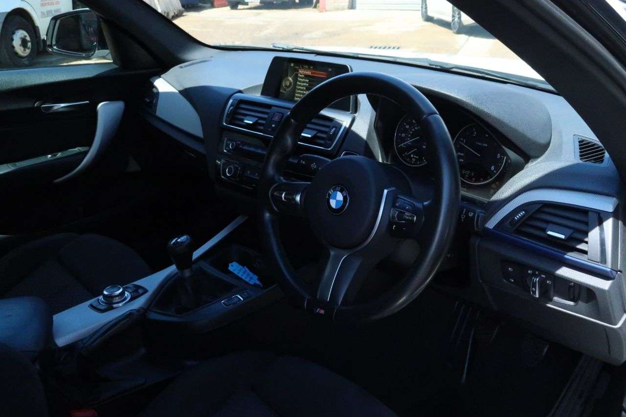 A 2017 BMW 2 SERIES 2.0 218d M Sport Coupe 2dr Diesel Manual Euro 6 (s/s) (150 ps) FINANCE+WARR A 2017 BMW 2 SERIES 2.0 218d M Sport Coupe 2dr Diesel Manual Euro 6 (s/s) (150 ps) FINANCE+WARR