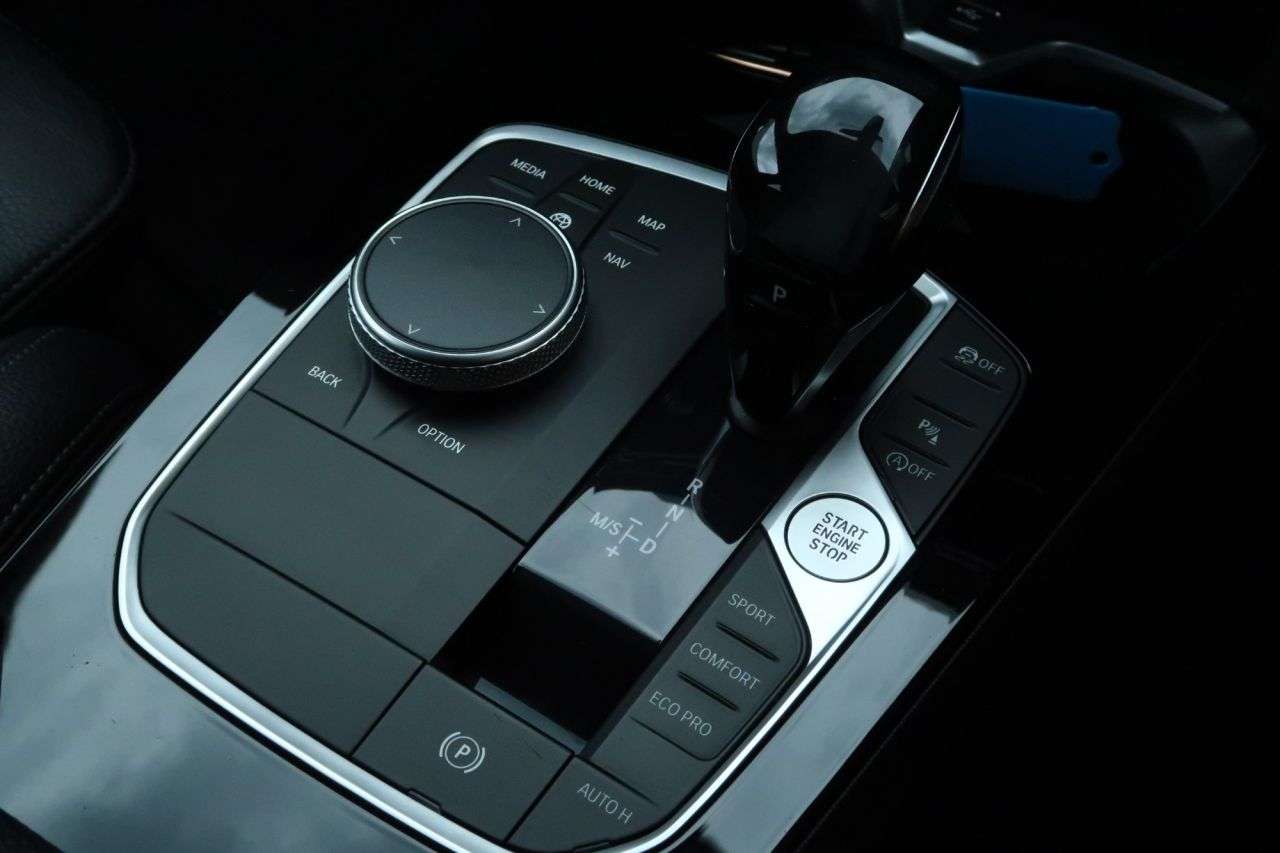 2021 BMW 1 SERIES 2021 BMW 1 SERIES