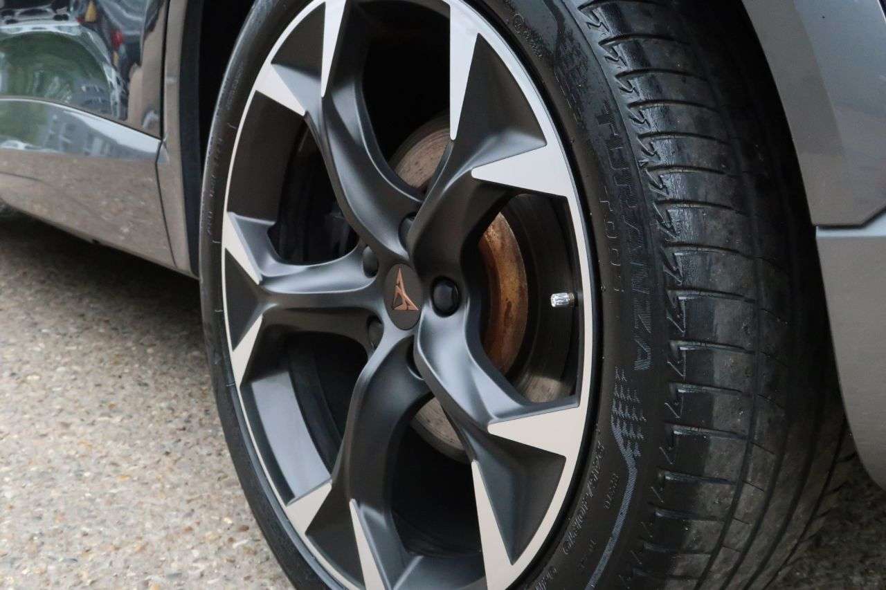 2021 CUPRA FORMENTOR 2021 CUPRA FORMENTOR