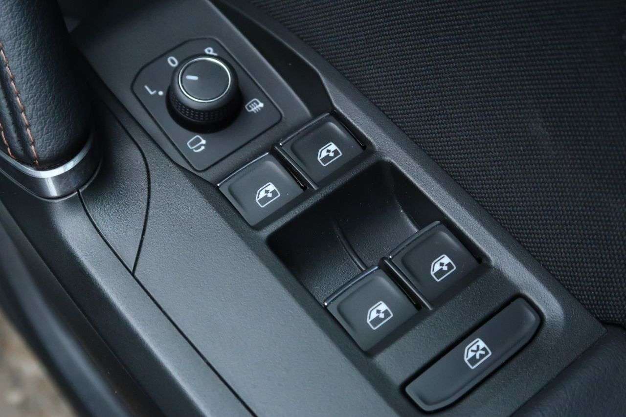 2021 CUPRA FORMENTOR 2021 CUPRA FORMENTOR