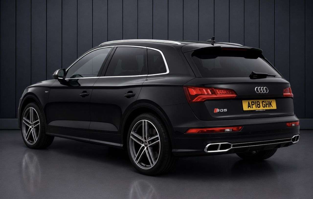 A 2018 AUDI SQ5 3.0 TFSI V6 SUV 5dr Petrol Tiptronic quattro Euro 6 (s/s) (354 ps) FINANCE+ A 2018 AUDI SQ5 3.0 TFSI V6 SUV 5dr Petrol Tiptronic quattro Euro 6 (s/s) (354 ps) FINANCE+