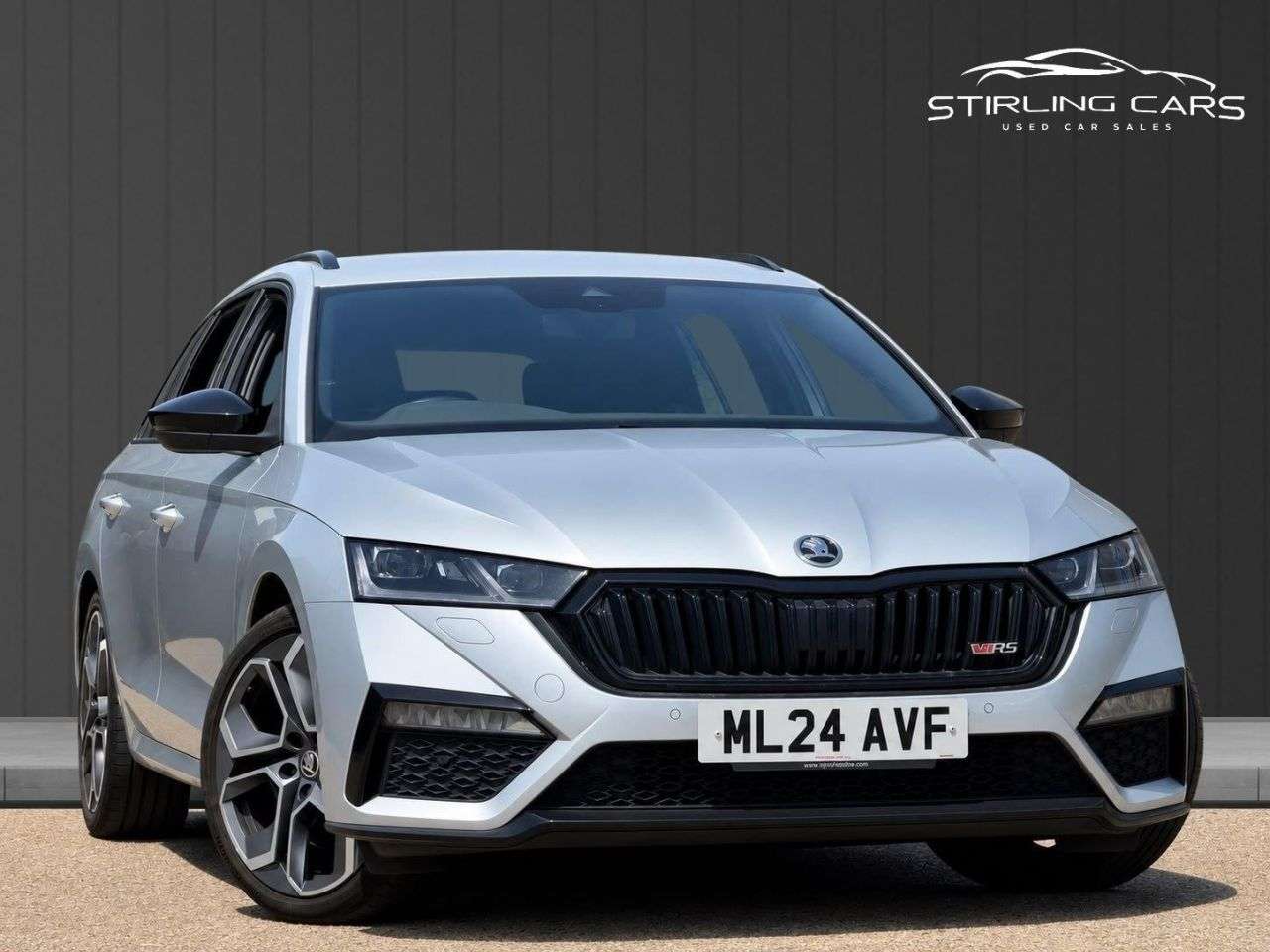 A 2024 SKODA OCTAVIA 2.0 TSI vRS Estate 5dr Petrol DSG Euro 6 (s/s) (245 ps) A 2024 SKODA OCTAVIA 2.0 TSI vRS Estate 5dr Petrol DSG Euro 6 (s/s) (245 ps)