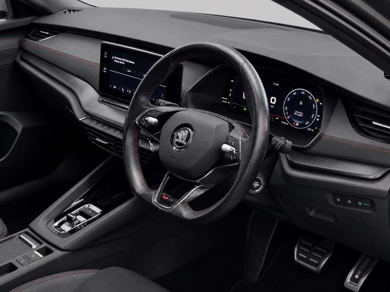 A 2024 SKODA OCTAVIA 2.0 TSI vRS Estate 5dr Petrol DSG Euro 6 (s/s) (245 ps) A 2024 SKODA OCTAVIA 2.0 TSI vRS Estate 5dr Petrol DSG Euro 6 (s/s) (245 ps)