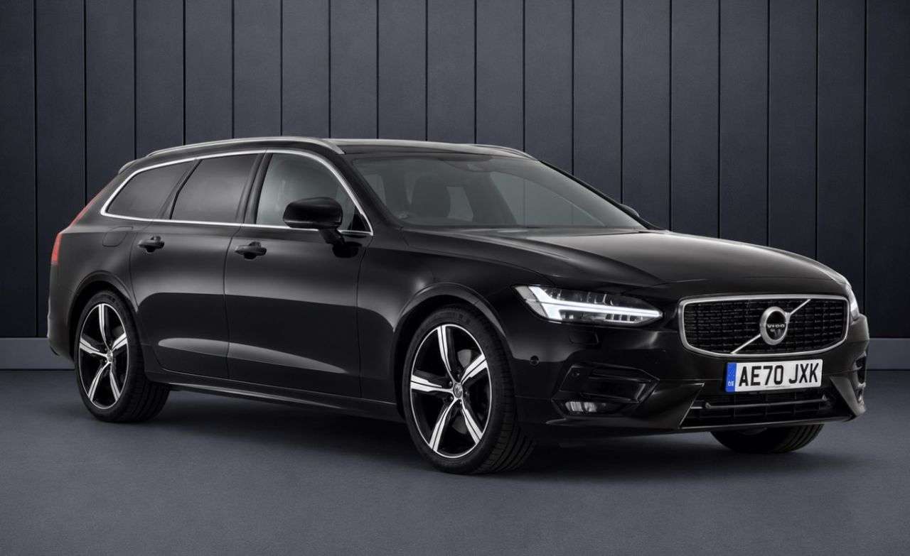 A 2020 VOLVO V90 2.0 D4 R-Design Plus Estate 5dr Diesel Auto Euro 6 (s/s) (190 ps) FINANCE+W A 2020 VOLVO V90 2.0 D4 R-Design Plus Estate 5dr Diesel Auto Euro 6 (s/s) (190 ps) FINANCE+W