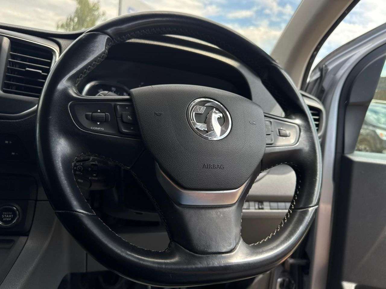 2022 VAUXHALL VIVARO 2022 VAUXHALL VIVARO