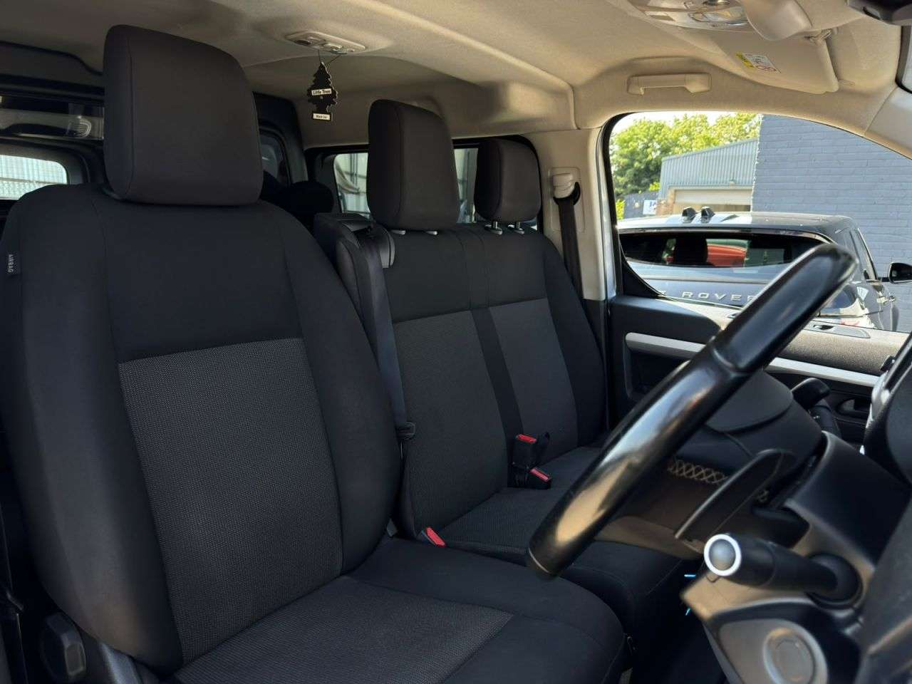 A 2022 VAUXHALL VIVARO 2.0 Turbo D 3100 Elite Crew Van Double Cab 5dr Diesel Auto L2 H1 Euro 6 (s/ A 2022 VAUXHALL VIVARO 2.0 Turbo D 3100 Elite Crew Van Double Cab 5dr Diesel Auto L2 H1 Euro 6 (s/