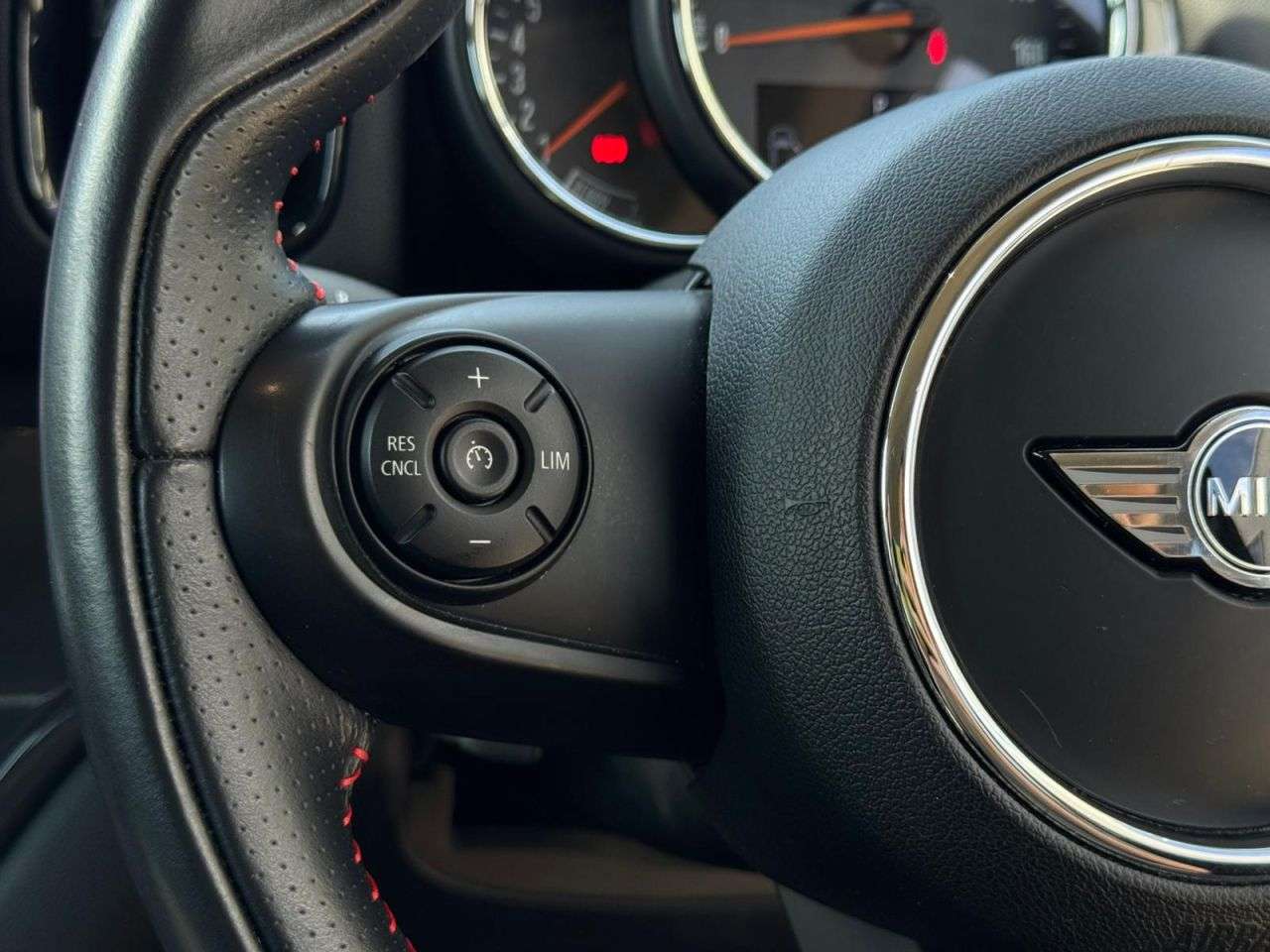 2018 MINI MINI COUNTRYMAN 2018 MINI MINI COUNTRYMAN