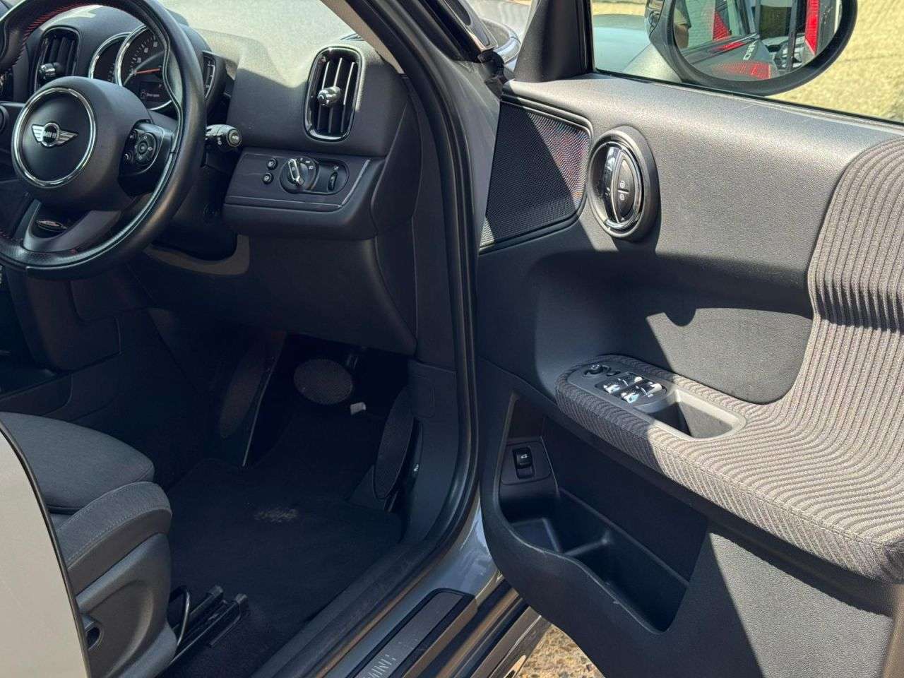 2018 MINI MINI COUNTRYMAN 2018 MINI MINI COUNTRYMAN