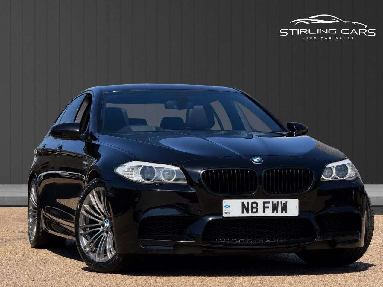 A 2013 BMW M5 4.4 V8 Saloon 4dr Petrol DCT Euro 5 (s/s) (560 ps) FINANCE+WARRANTY+SERVICE A 2013 BMW M5 4.4 V8 Saloon 4dr Petrol DCT Euro 5 (s/s) (560 ps) FINANCE+WARRANTY+SERVICE