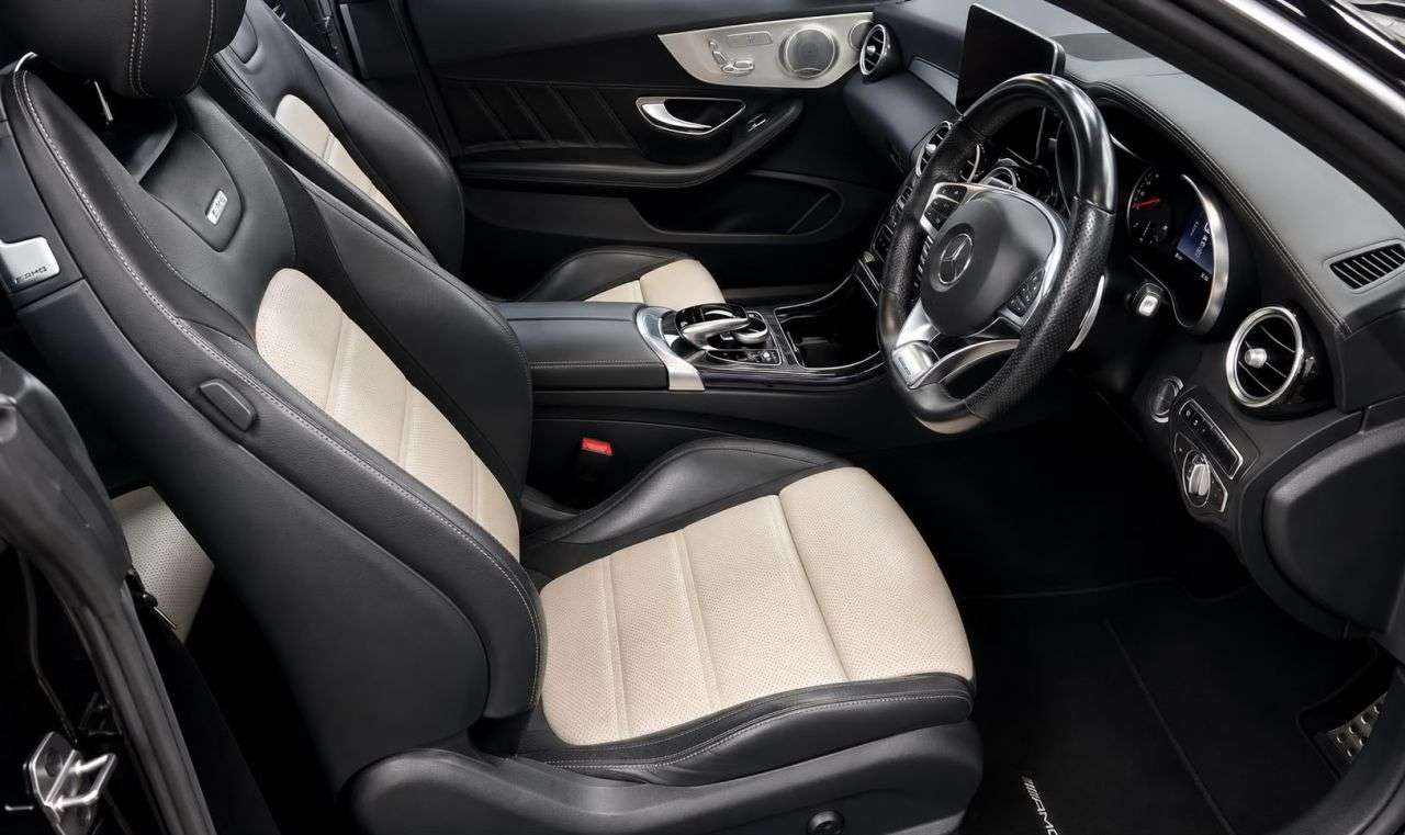 A 2018 MERCEDES-BENZ C CLASS 4.0 C63 V8 BiTurbo AMG (Premium) Cabriolet 2dr Petrol SpdS MCT Euro 6 (s/s) A 2018 MERCEDES-BENZ C CLASS 4.0 C63 V8 BiTurbo AMG (Premium) Cabriolet 2dr Petrol SpdS MCT Euro 6 (s/s)