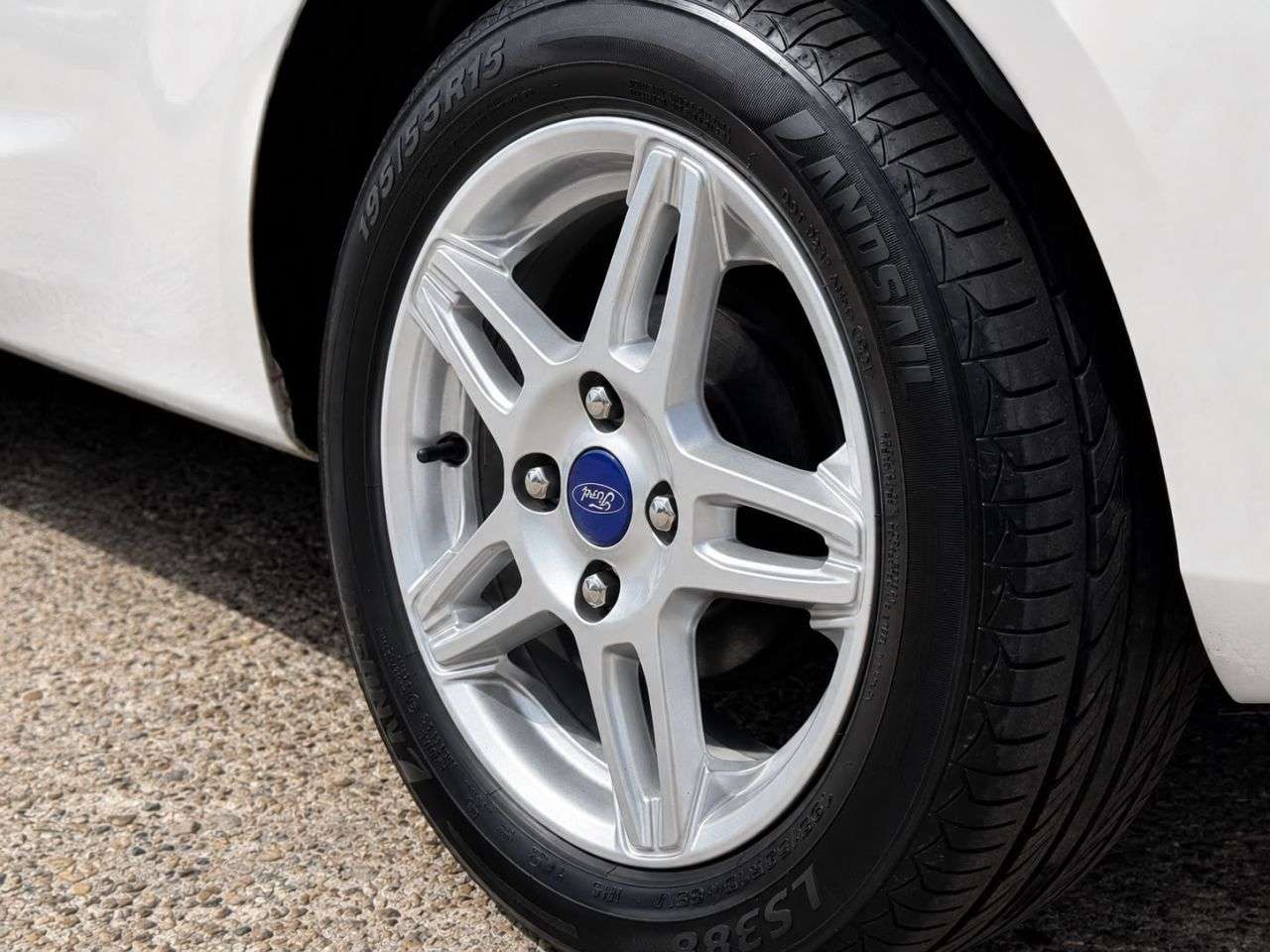 2013 FORD FIESTA 2013 FORD FIESTA